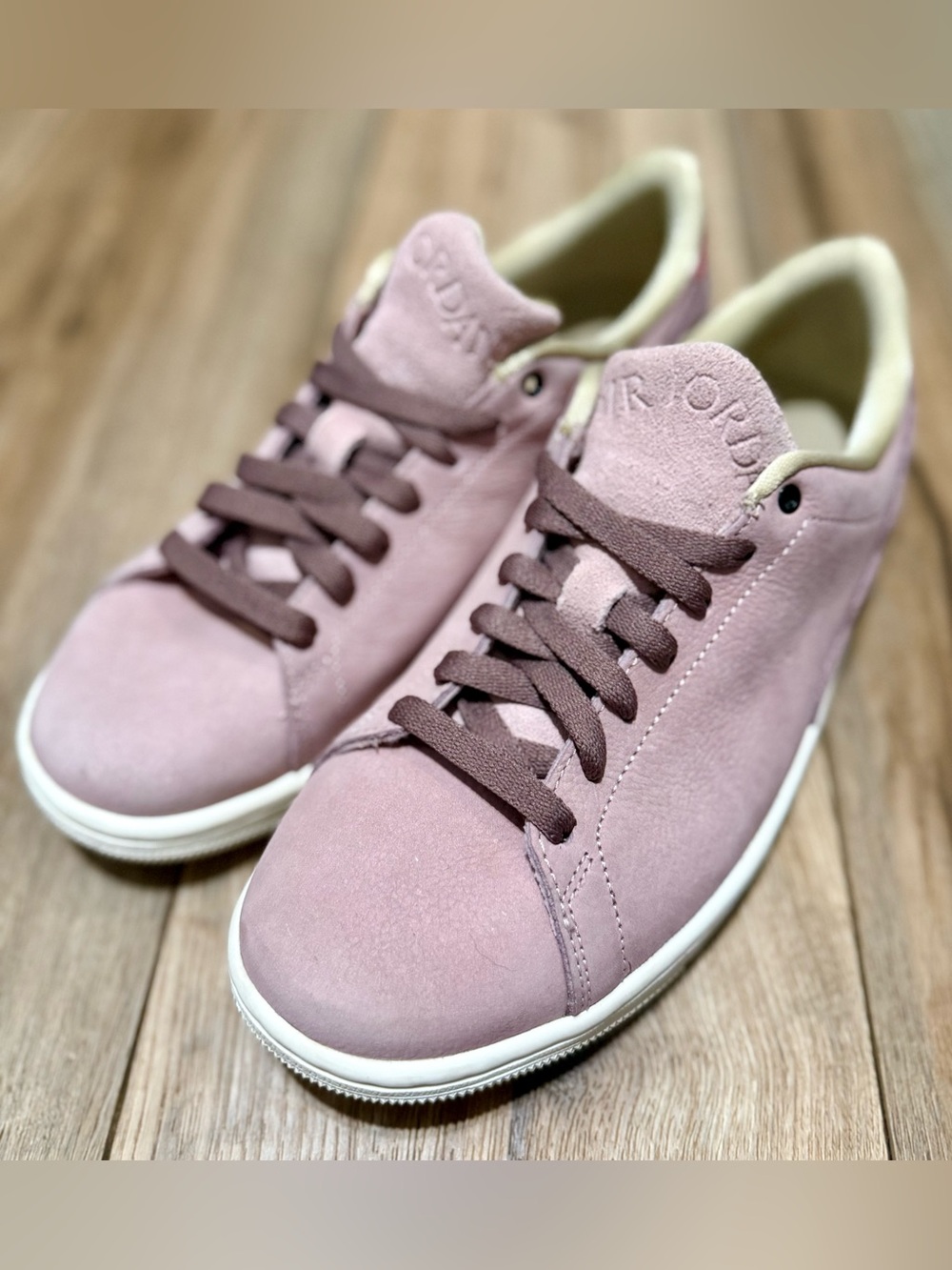 Nike Air Jordan 1 Centre Court Pink Shoes Men's Size 7 Women’s Size 8.5 EUC